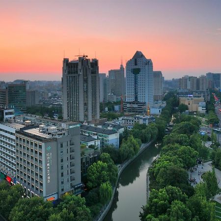 Ebo Hotel Hangzhou Wulin - 5 Mins Drive To The West Lake Bagian luar foto
