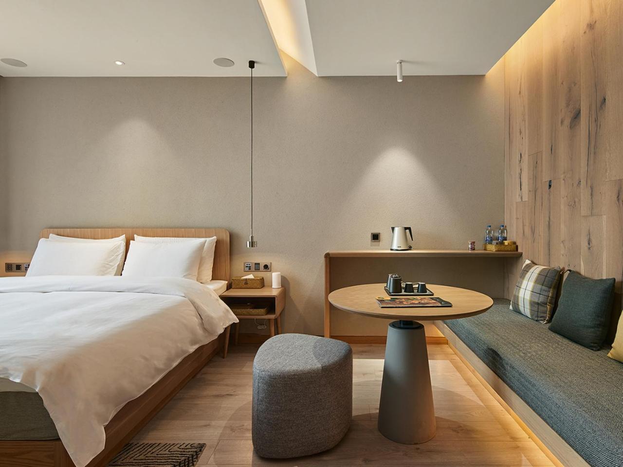 Ebo Hotel Hangzhou Wulin - 5 Mins Drive To The West Lake Bagian luar foto
